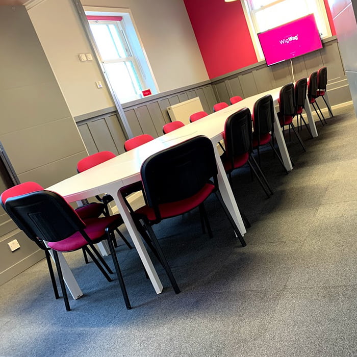 Large rooms for meetings Nottingham